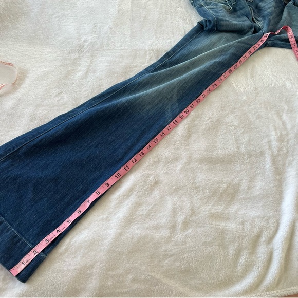 SIWY Ramona Flare Bottom Jeans in Capture My Heart - Picture 10 of 10